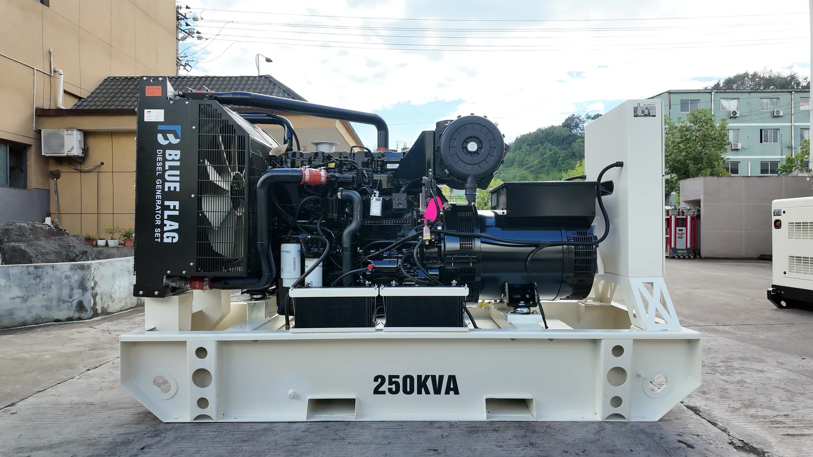 مولدة Perkins 250 kVA مفتوحة